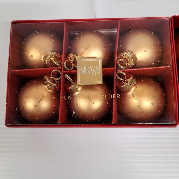 Mikasa Classic Holiday Place Card Holder Gold Ornaments Six Piece Set x 2 - Picture 4 of 5